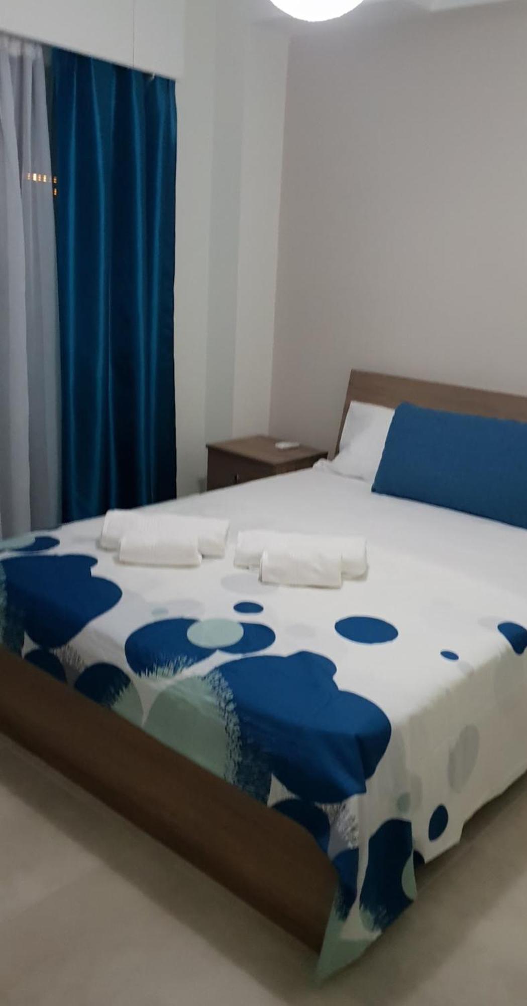 By The Way Apartment Larnaca Luaran gambar